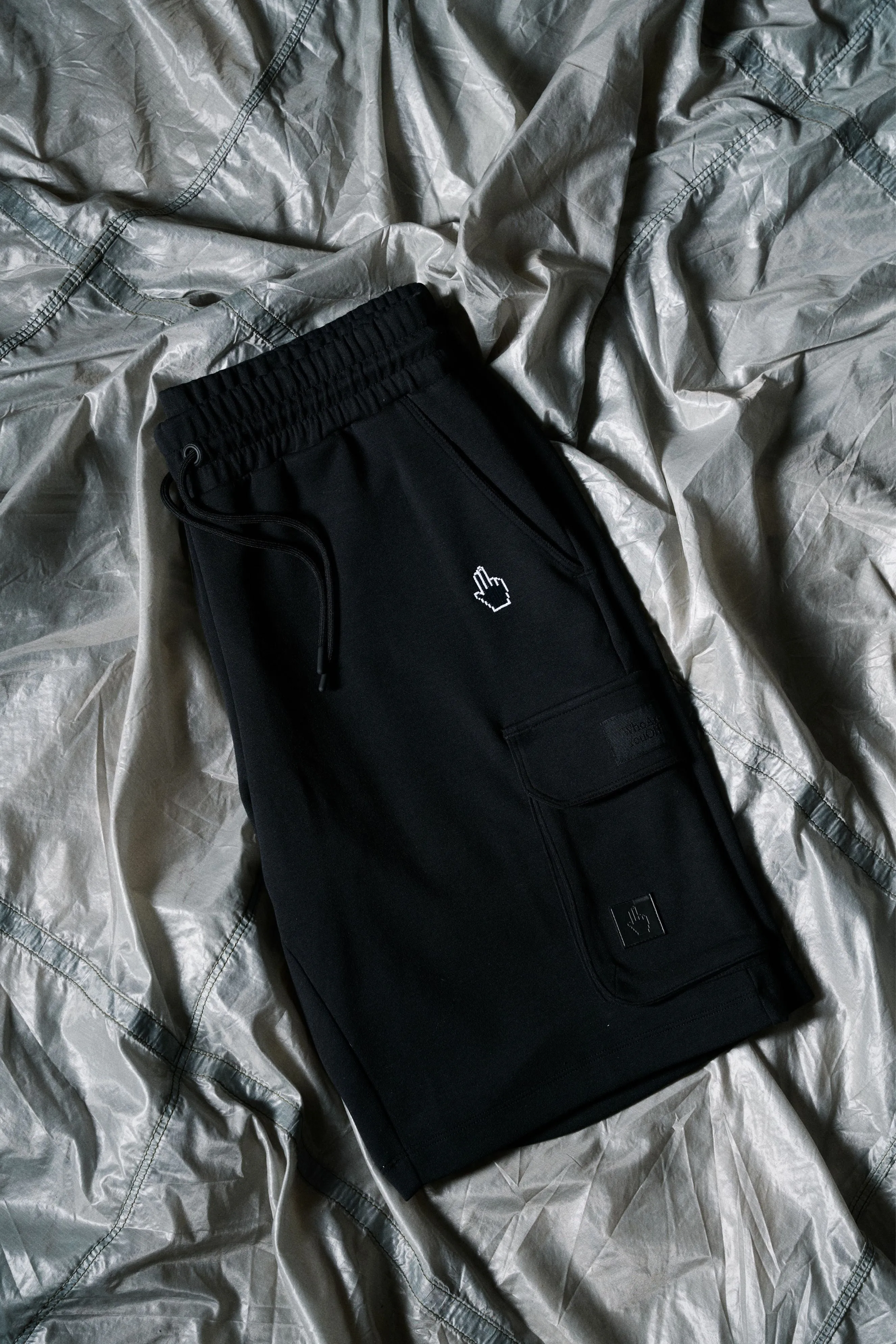 BASEMENT DWE//ER Cargo Shorts Black