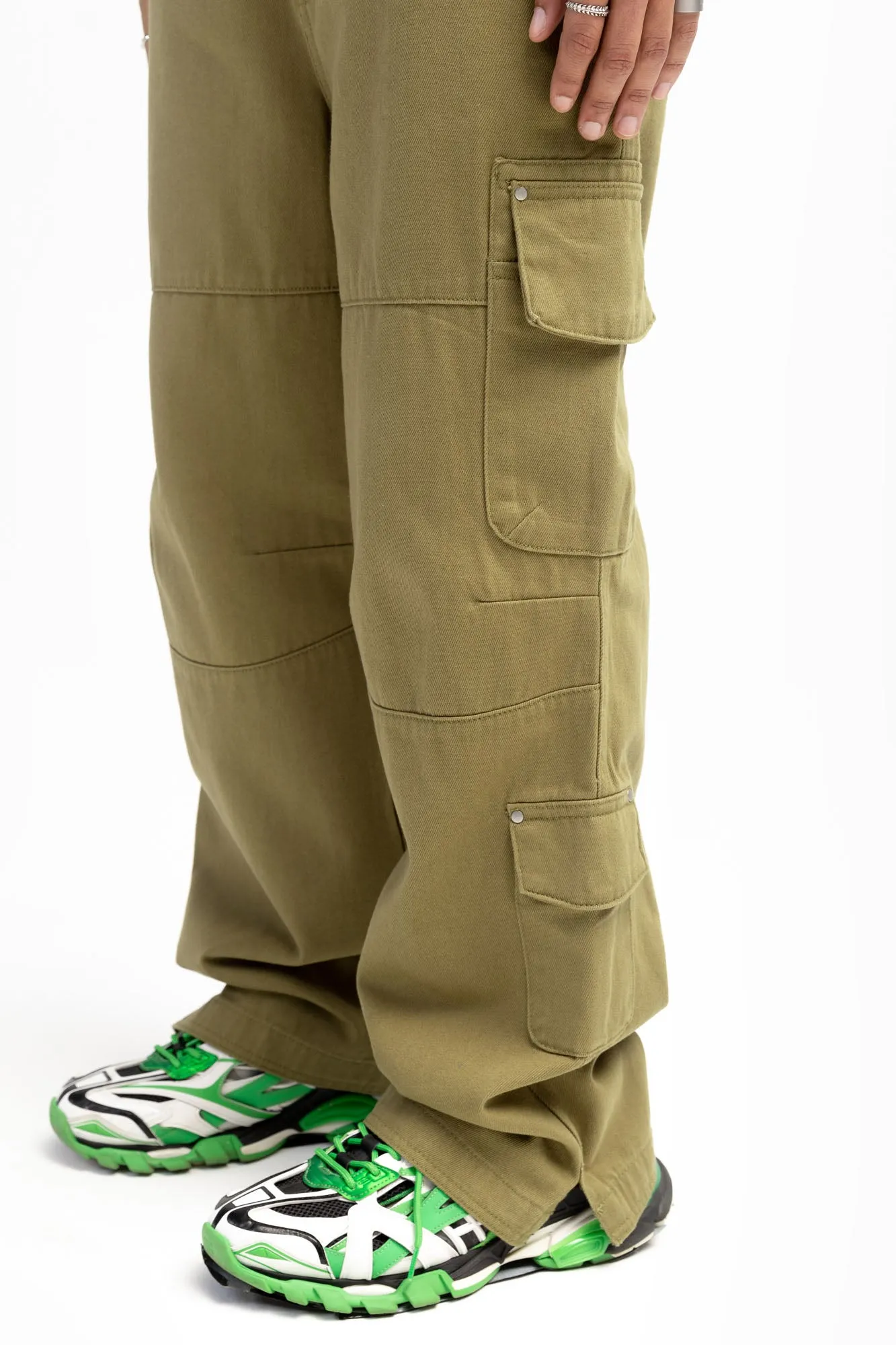 BASIC LIZARD CARGO PANTS