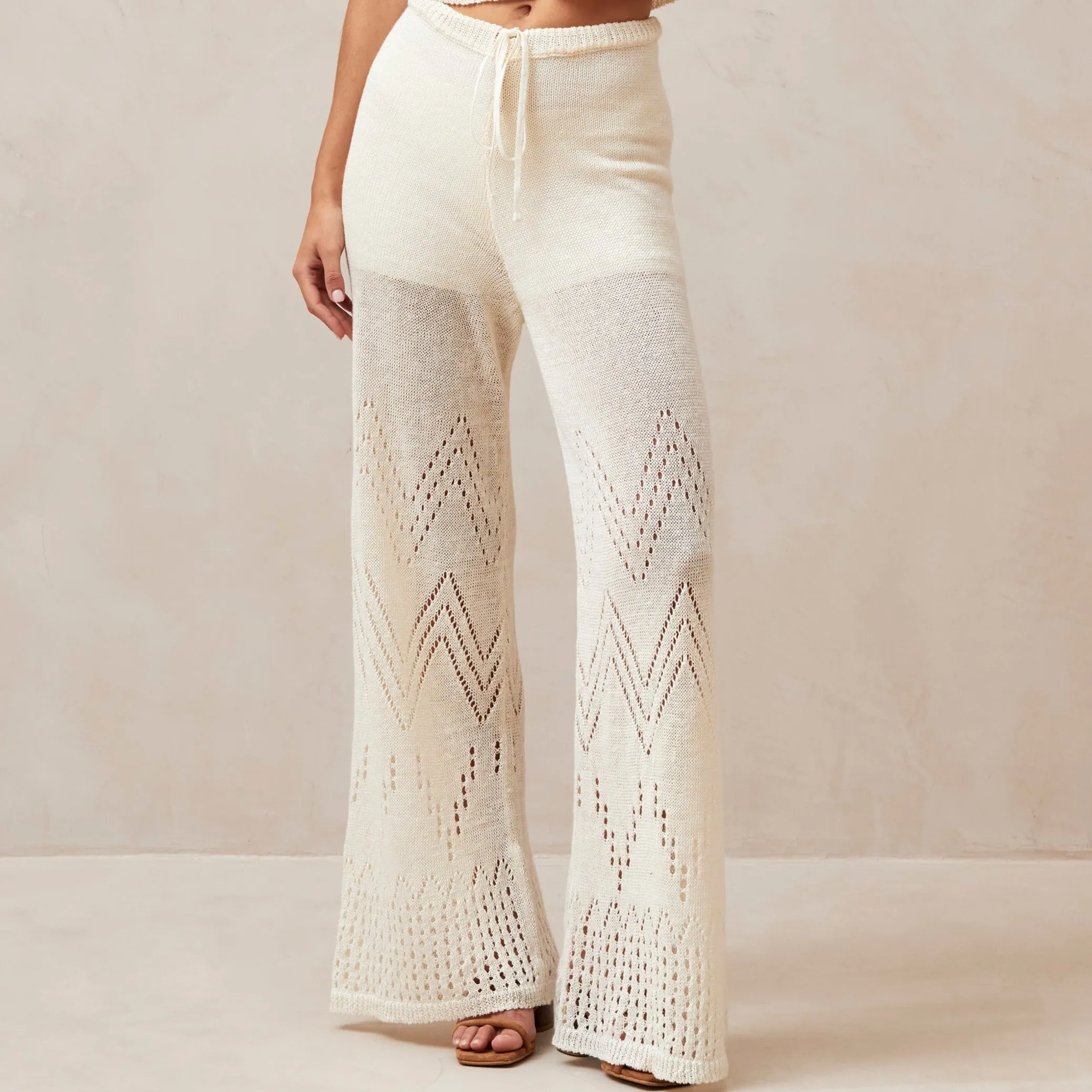 Capri Beige Tricot Pants