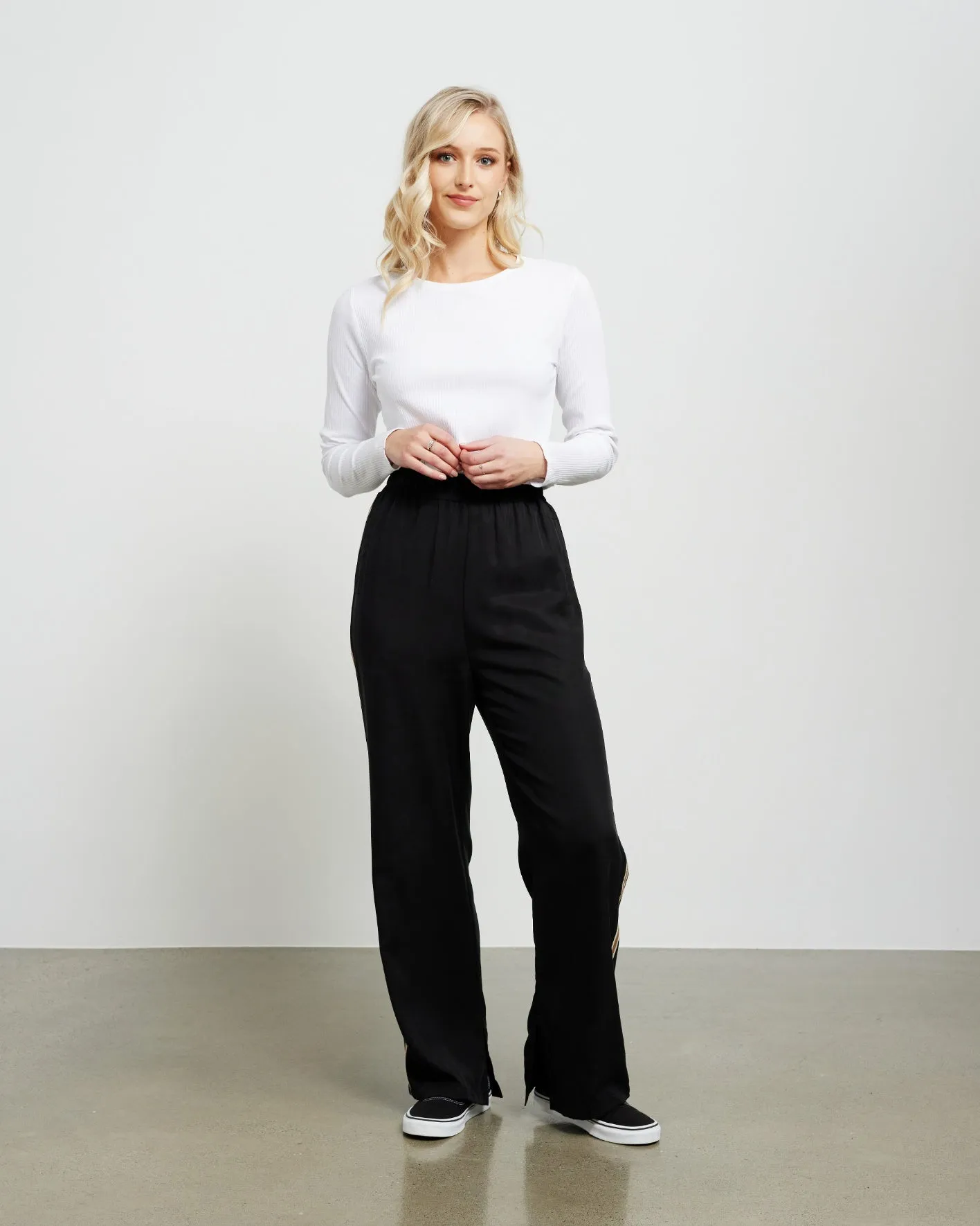 Et Alia Taylor Pant - Black/Latte Stripe