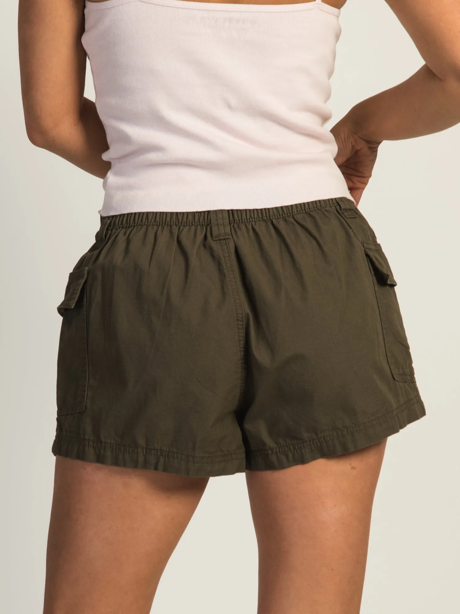 HARLOW LOW RISE CARGO SHORT - ARMY GREEN