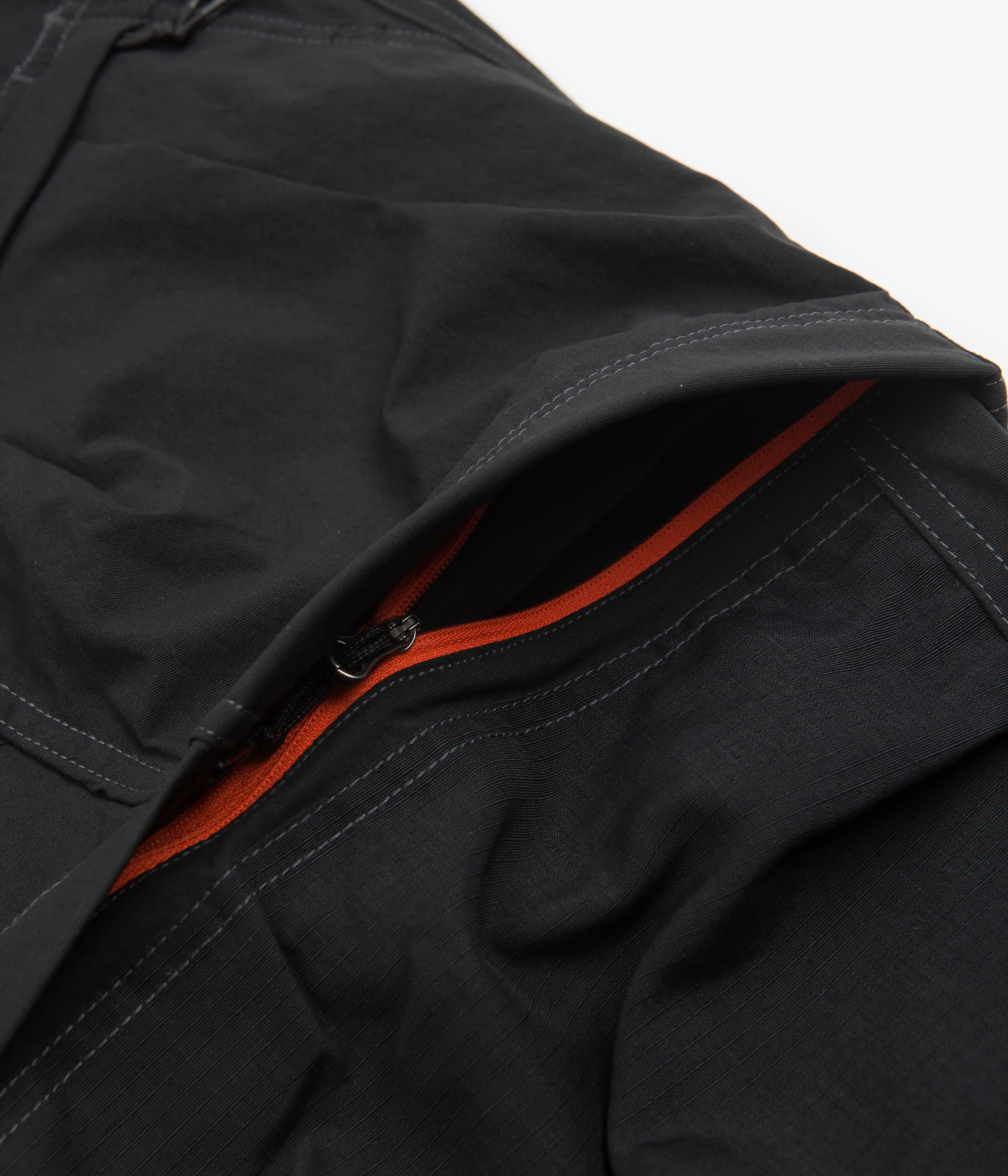 Nike ACG Smith Summit Cargo Pants - Black / Black / Black / Summit White