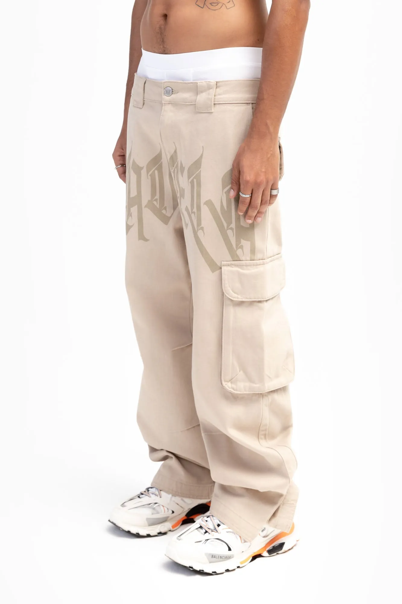 THREE POCKET PLAZA TAUPE CARGO PANTS